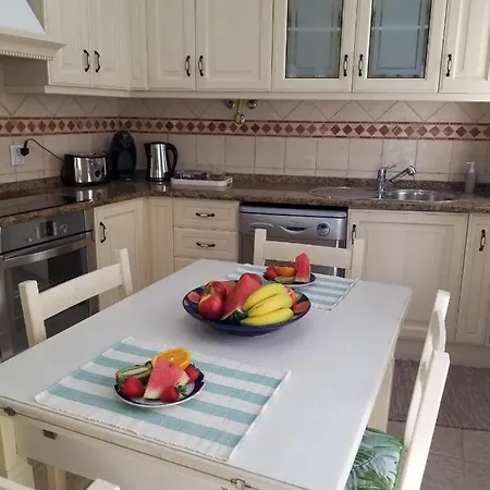 Casa Bonequinha Nazaré